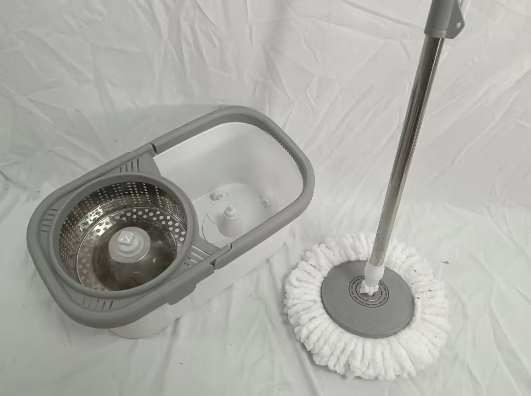 GEBE Spin Mop & Bucket